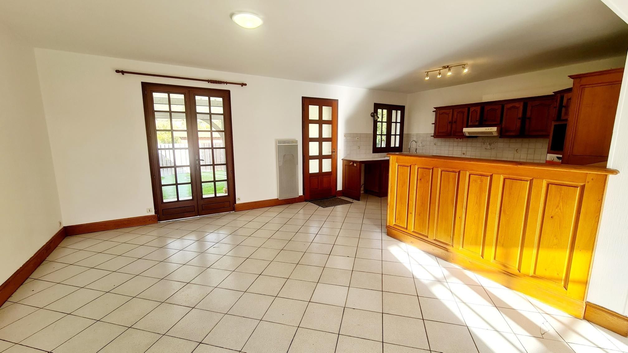 apartment 5 Rooms for sale on PONT L EVEQUE (14130)