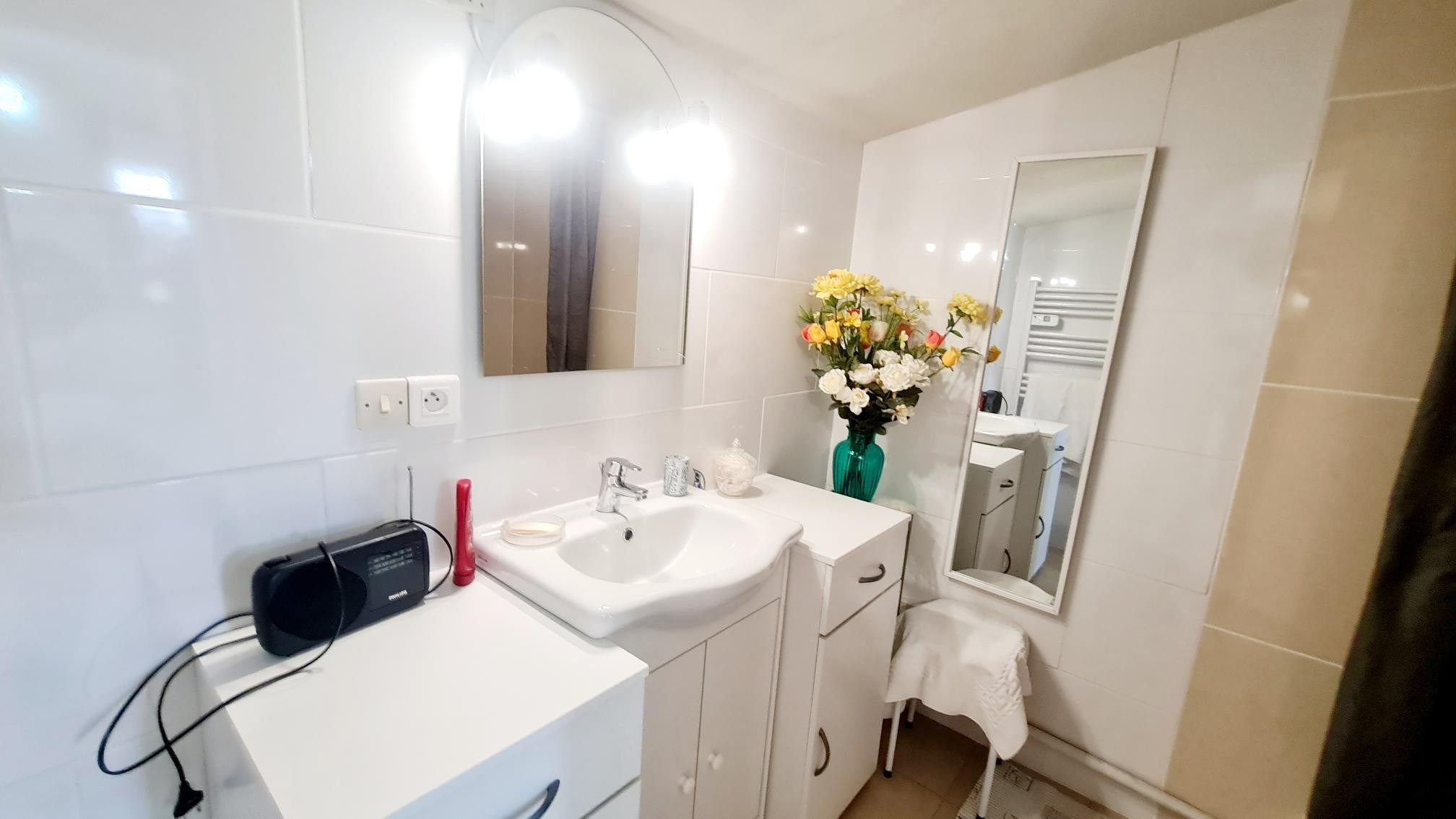 house 7 Rooms for sale on BEAUMONT EN AUGE (14950)