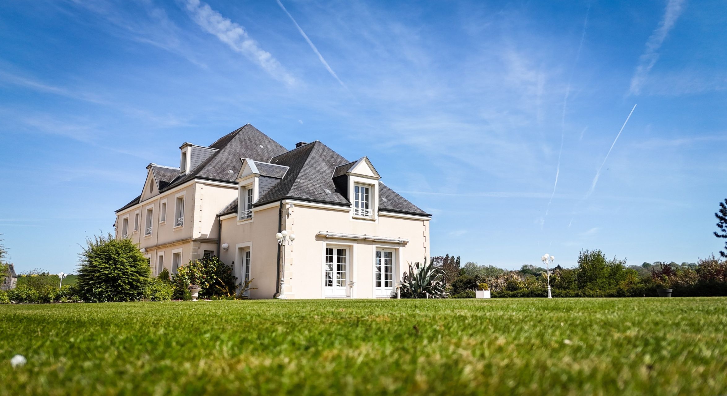mansion 10 Rooms for sale on VILLERS BOCAGE (14310)