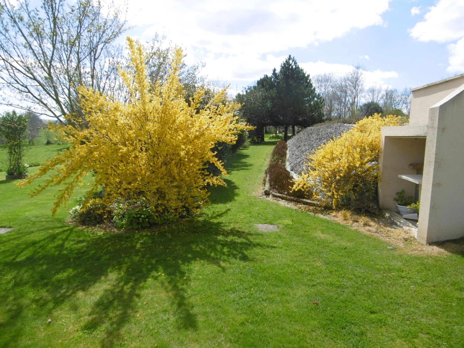 mansion 10 Rooms for sale on VILLERS BOCAGE (14310)