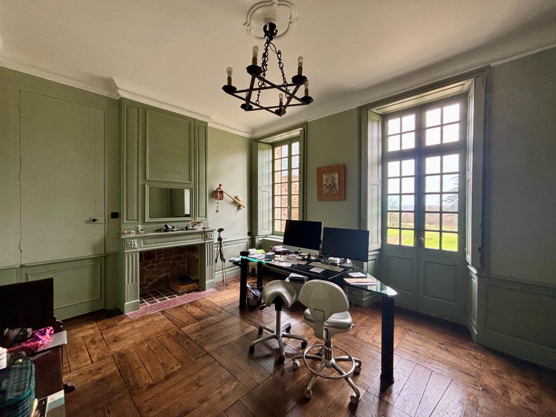 house 16 Rooms for sale on ST LO (50000)