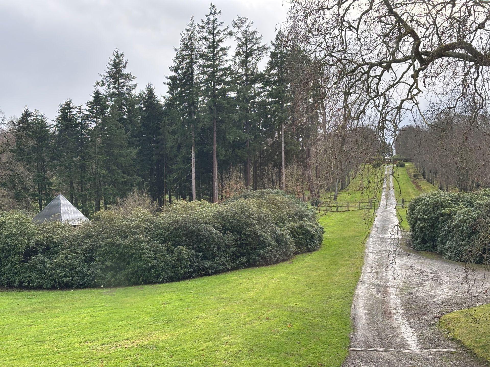 house 16 Rooms for sale on ST LO (50000)