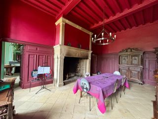 house 16 Rooms for sale on ST LO (50000)