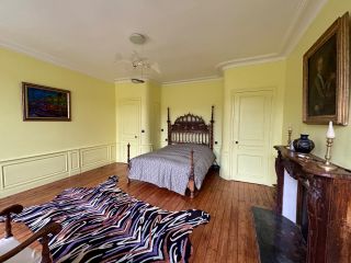 house 16 Rooms for sale on ST LO (50000)