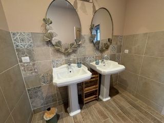 villa 10 Rooms for sale on GRANVILLE (50400)