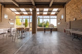 house 18 Rooms for sale on CAEN (14000)