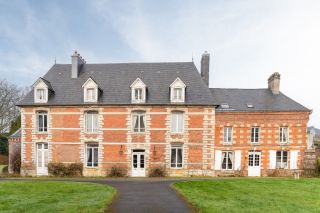 maison 13 Pièces en vente sur CRIQUETOT L ESNEVAL (76280)