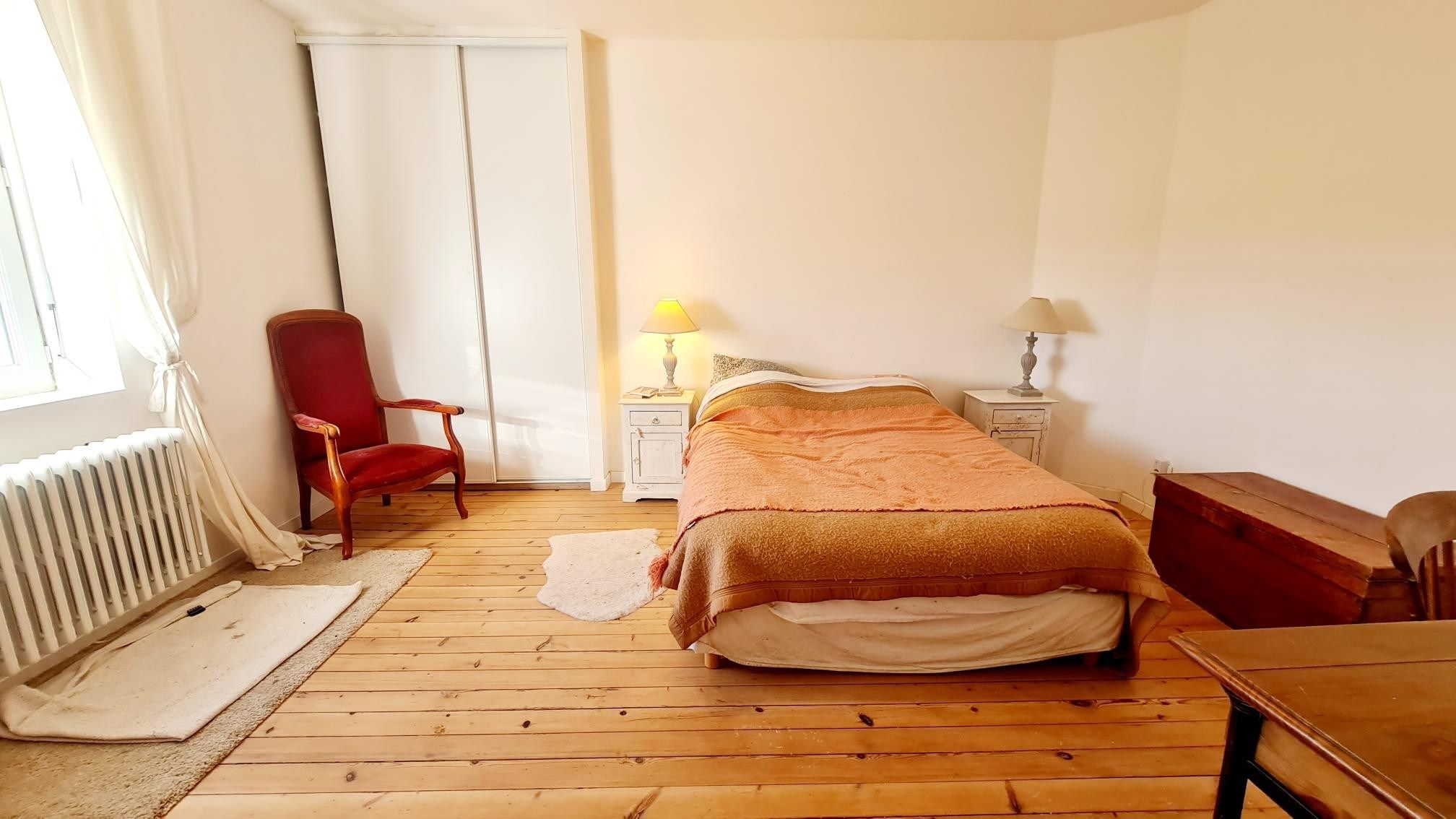 house 8 Rooms for sale on MOYAUX (14590)