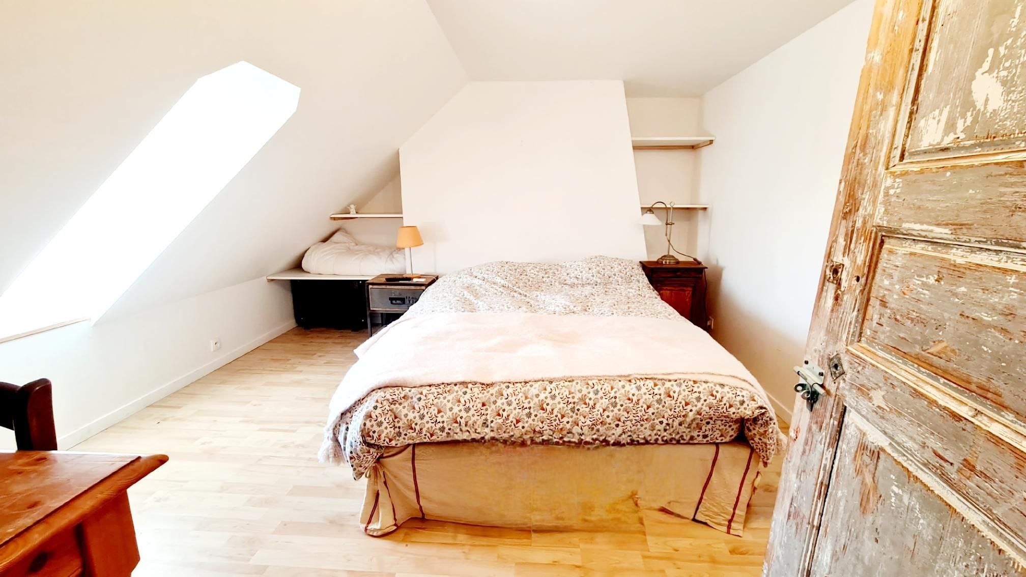 house 8 Rooms for sale on MOYAUX (14590)