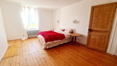 house 8 Rooms for sale on MOYAUX (14590)