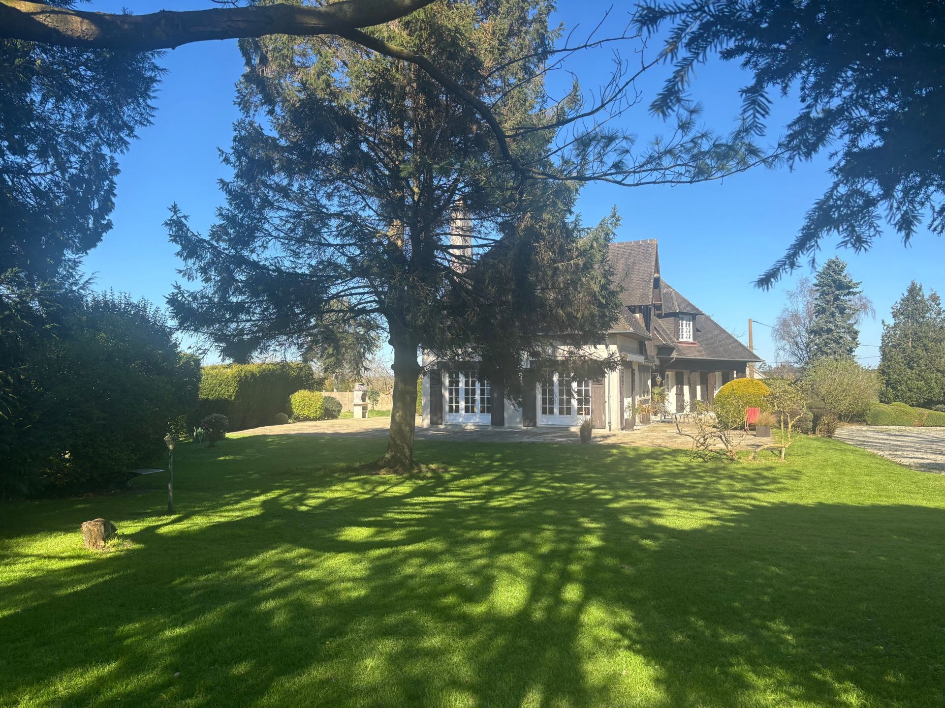 maison 9 Pièces en vente sur BAYEUX (14400)