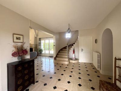 Vente Maison Bayeux 9&nbsp;Pièces 245&nbsp;m²