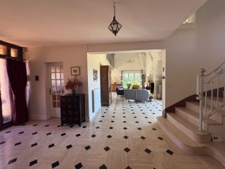 maison 9 Pièces en vente sur BAYEUX (14400)