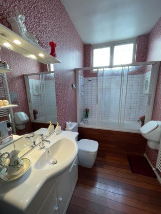 mansion 12 Rooms for sale on LE HAVRE (76600)