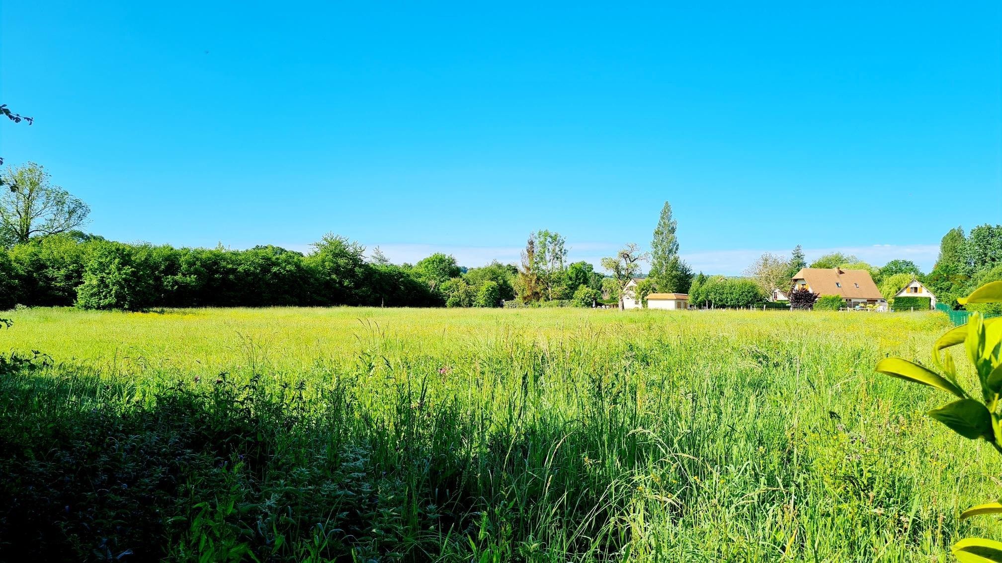 land for sale on PONT L EVEQUE (14130)