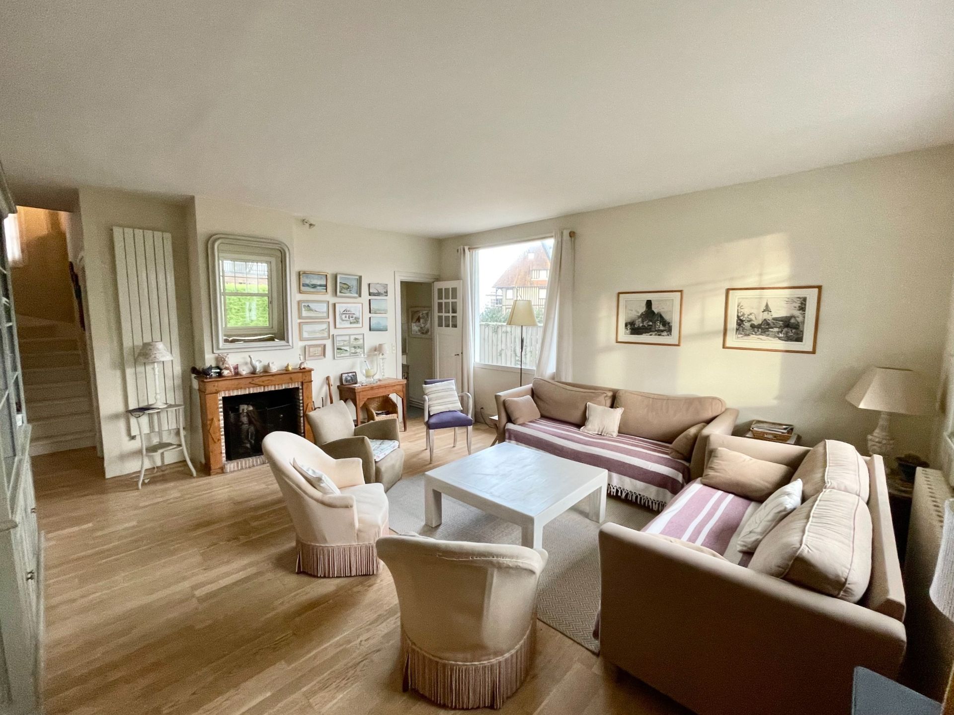 maison 9 Pièces en vente sur BENERVILLE SUR MER (14910)