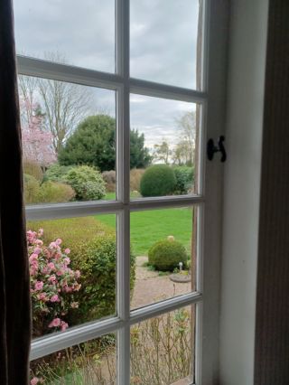 house 5 Rooms for sale on CAPELLE LES GRANDS (27270)