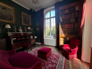 house 12 Rooms for sale on ST HILAIRE DU HARCOUET (50600)