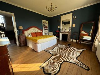 house 12 Rooms for sale on ST HILAIRE DU HARCOUET (50600)