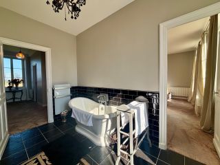 house 12 Rooms for sale on VIERVILLE SUR MER (14710)