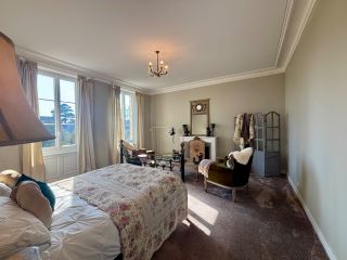 house 12 Rooms for sale on VIERVILLE SUR MER (14710)