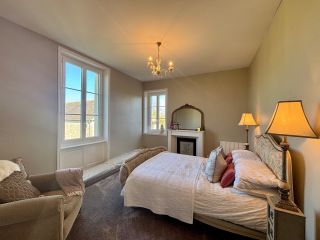 house 12 Rooms for sale on VIERVILLE SUR MER (14710)