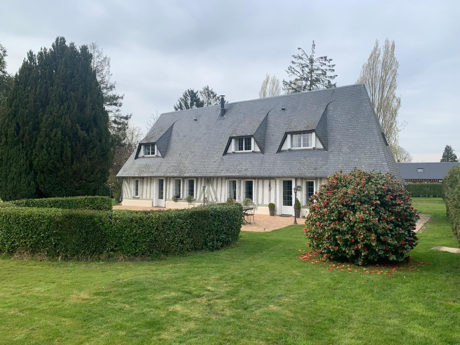 house 5 Rooms for sale on BERNAY (27300)