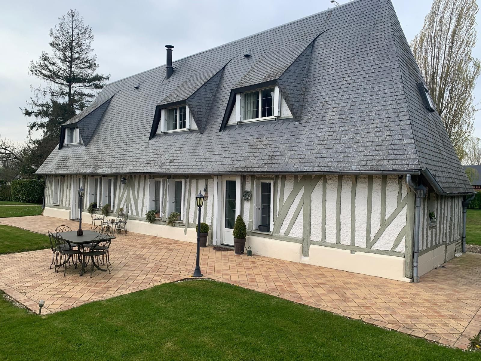 house 5 Rooms for sale on BERNAY (27300)