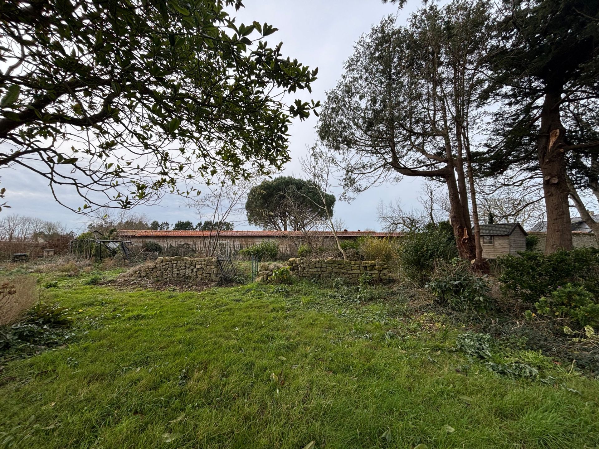 house 10 Rooms for sale on VIERVILLE SUR MER (14710)