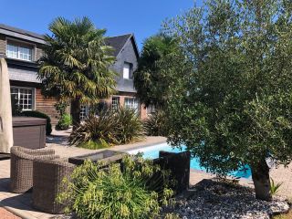 maison normande 9 Pièces en vente sur LA LONDE (76500)