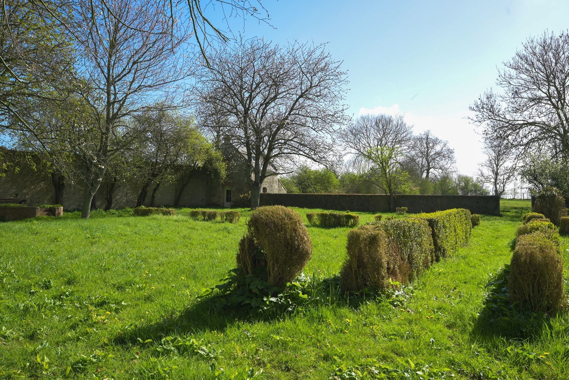 maison 19 Pièces en vente sur GRANDCAMP MAISY (14450)