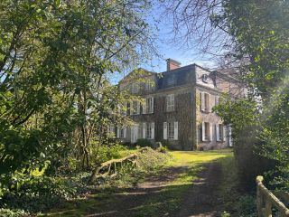maison 19 Pièces en vente sur GRANDCAMP MAISY (14450)
