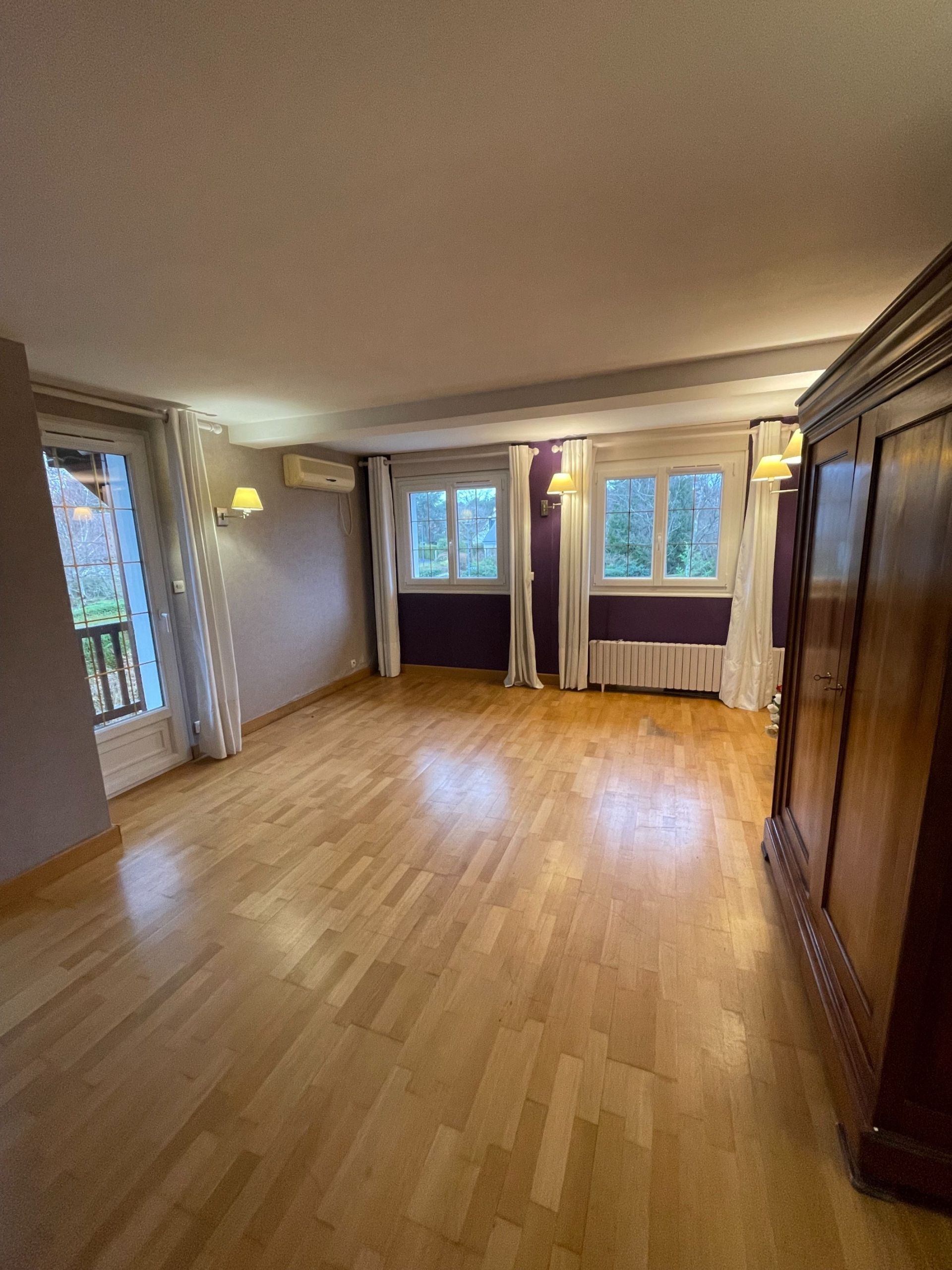 maison bourgeoise 9 Pièces en vente sur ST ETIENNE DU ROUVRAY (76800)