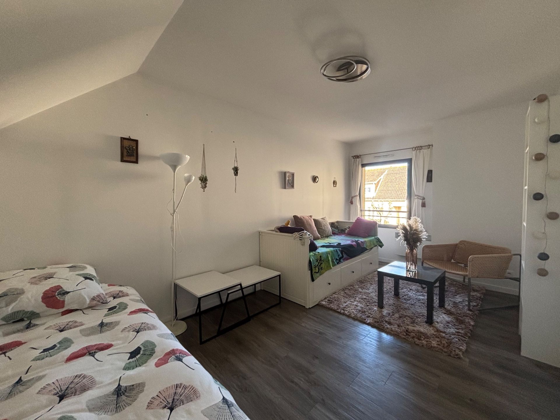 house 7 Rooms for sale on OUISTREHAM (14150)