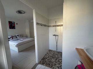 house 7 Rooms for sale on OUISTREHAM (14150)