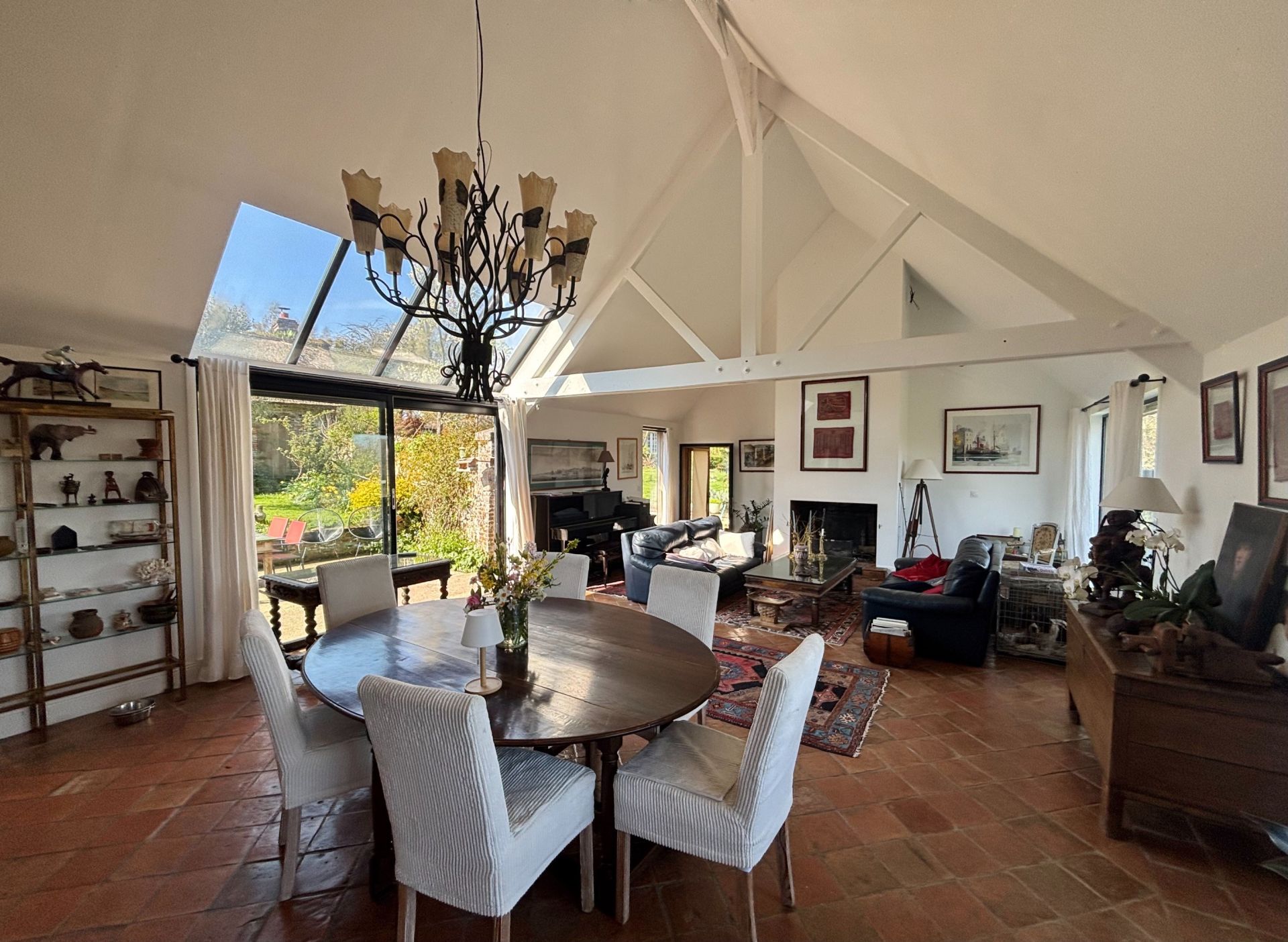 house 19 Rooms for sale on GONNEVILLE SUR HONFLEUR (14600)