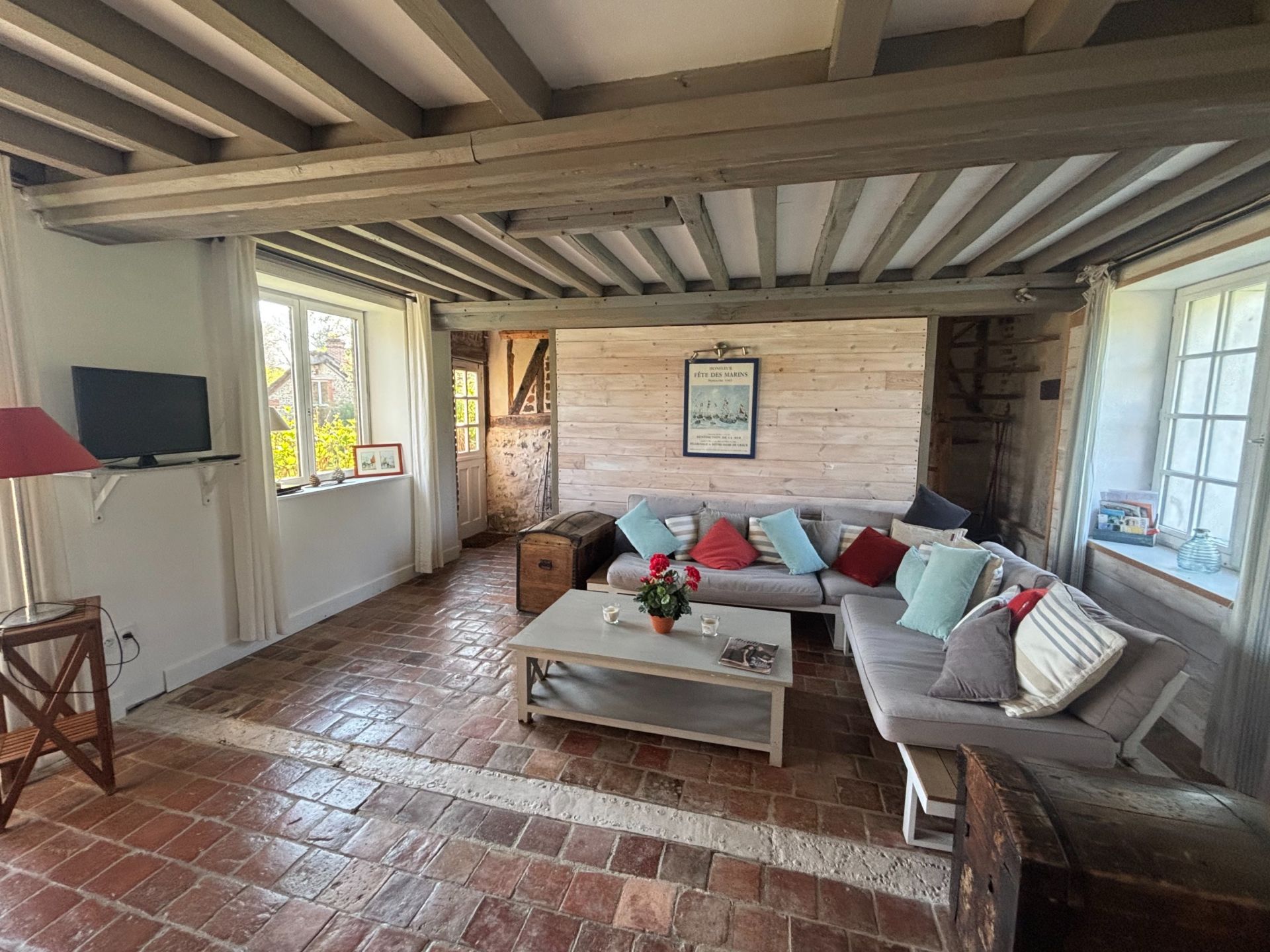 house 19 Rooms for sale on GONNEVILLE SUR HONFLEUR (14600)