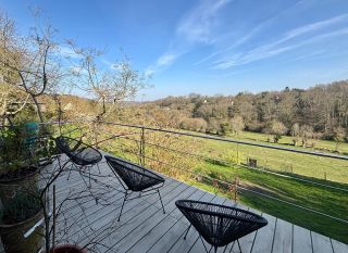 house 19 Rooms for sale on GONNEVILLE SUR HONFLEUR (14600)