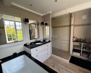 house 19 Rooms for sale on GONNEVILLE SUR HONFLEUR (14600)