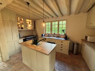 maison 10 Pièces en vente sur MORAINVILLE JOUVEAUX (27260)