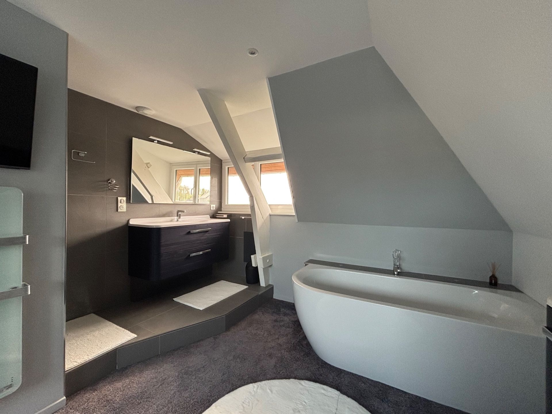 house 8 Rooms for sale on ASNELLES (14960)