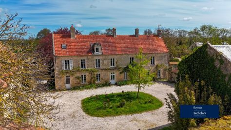 Sale Long house Rots 9&nbsp;Rooms 270&nbsp;m²