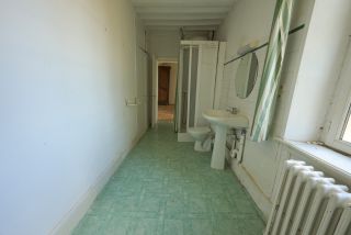 long house 9 Rooms for sale on ROTS (14740)
