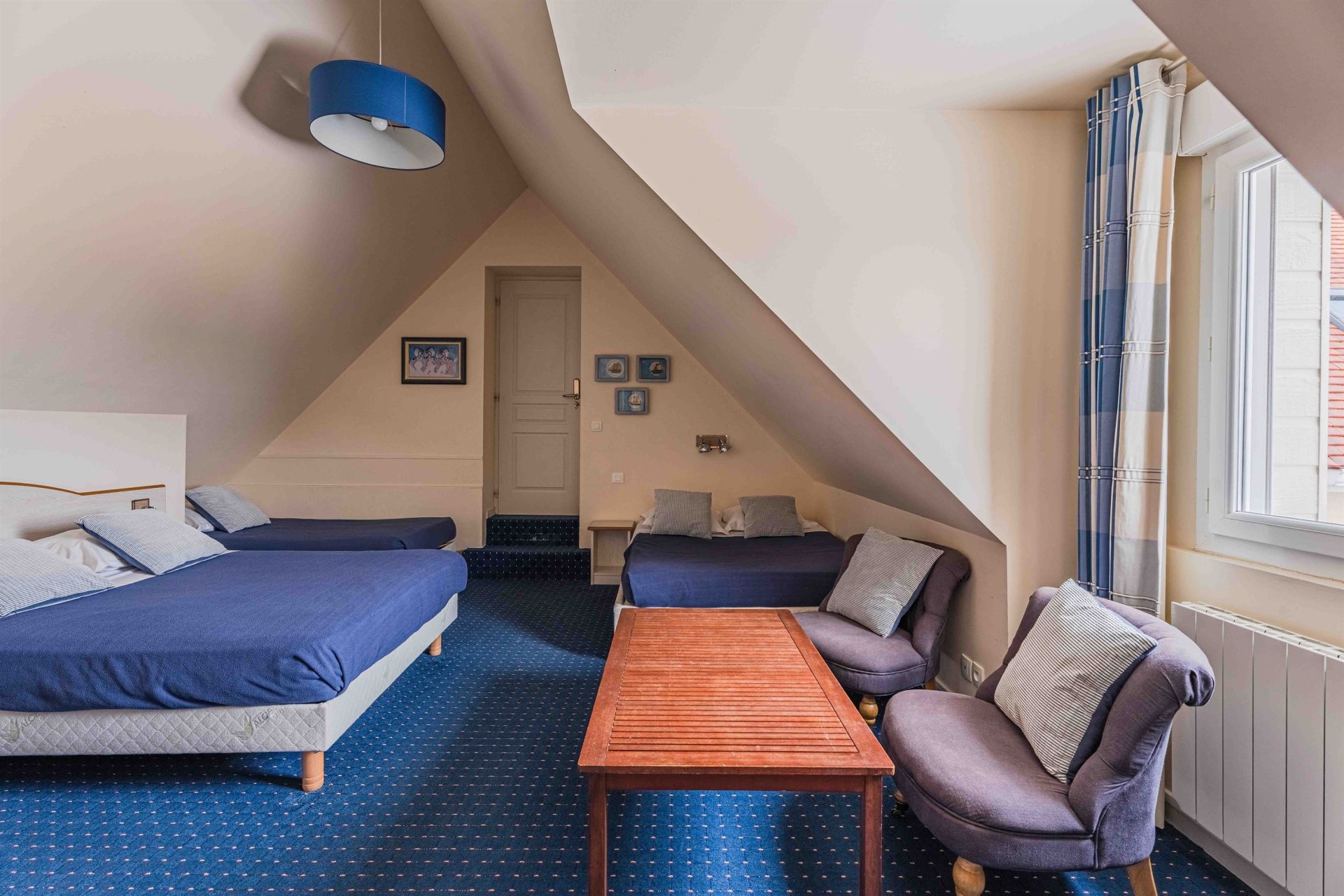 architect's house 11 Rooms for sale on ARROMANCHES LES BAINS (14117)