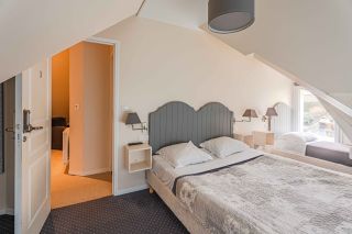 architect's house 11 Rooms for sale on ARROMANCHES LES BAINS (14117)