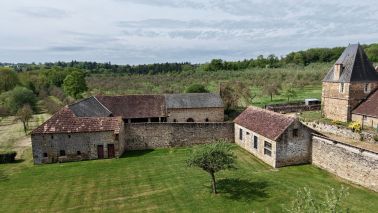 château 20 Pièces en vente sur GIEL COURTEILLES (61210)