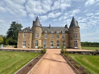 château 20 Pièces en vente sur GIEL COURTEILLES (61210)