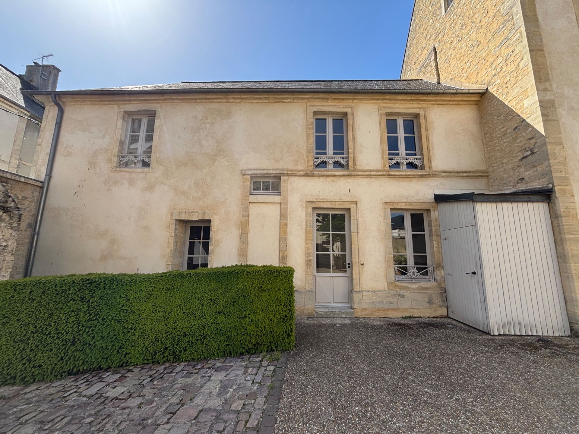 maison 4 Pièces en vente sur BAYEUX (14400)