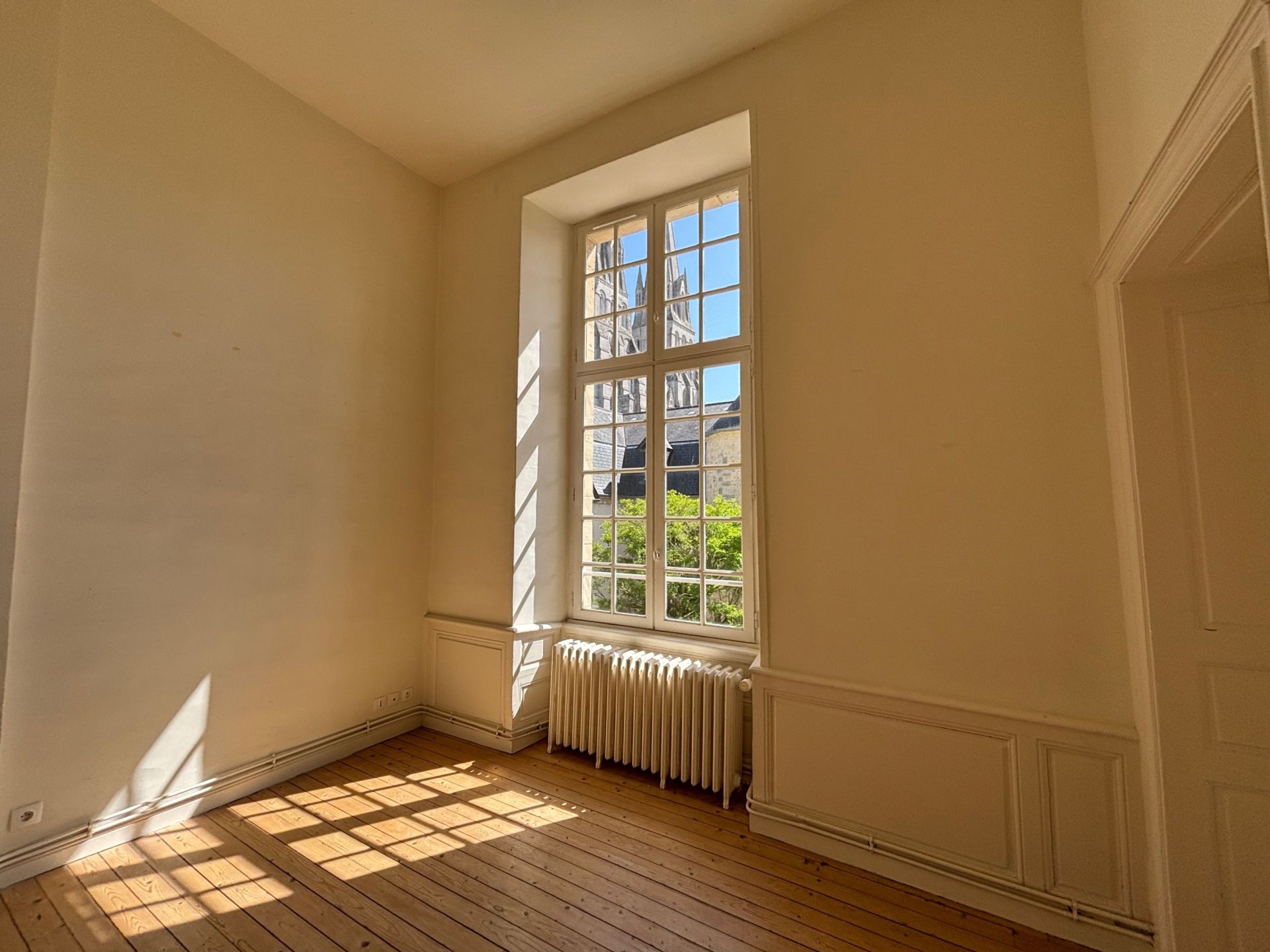 appartement 5 Pièces en vente sur BAYEUX (14400)