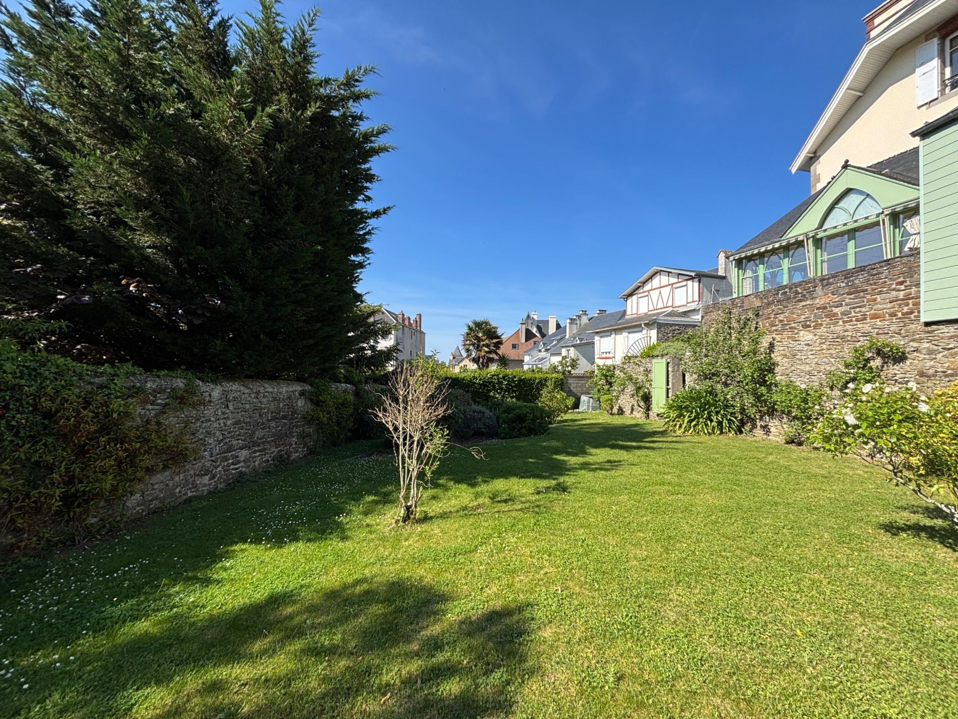 maison 8 Pièces en vente sur GRANVILLE (50400)